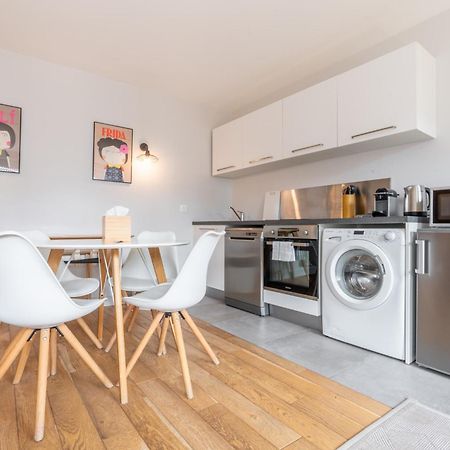 Apparts De L'Oncle Louis Versailles Exterior foto